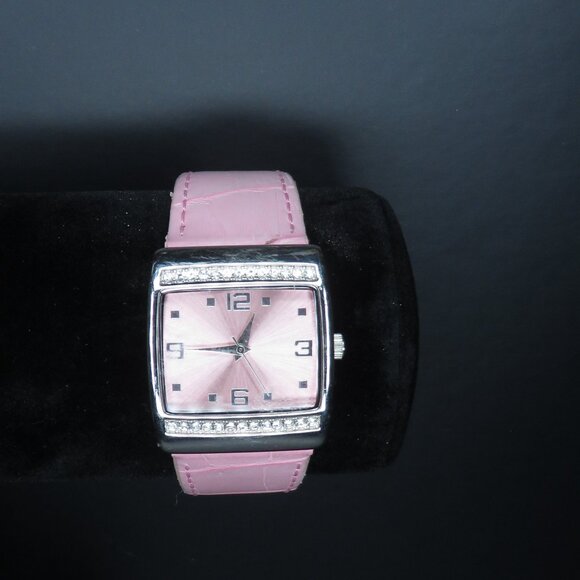 Ladies "Mary Kay" Watch - Picture 10 of 11